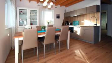 House | Private kitchen