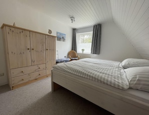 Apartment | 2 bedrooms, individually furnished