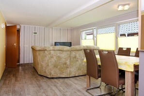 House | Dining - Cottage, Karl Hagen (Karlshagen)