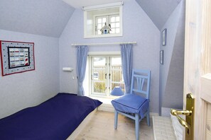 House | 2 bedrooms, individually furnished - Doppelhaus in Oldsum auf Foehr (Oldsum)