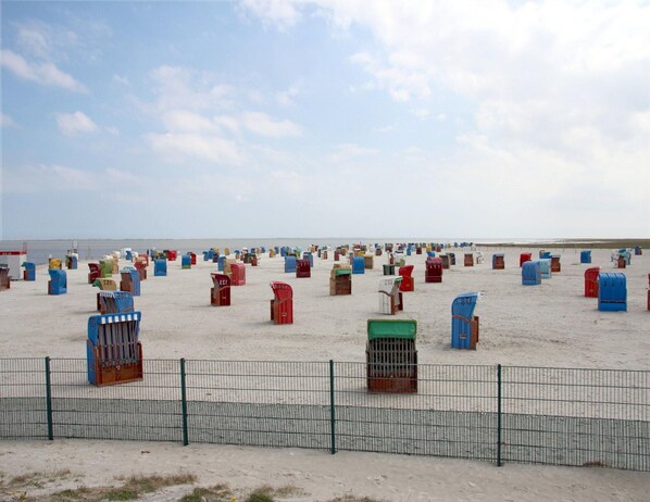 View from property - Ferienhaus in Nessmersiel for 4 Personen (Dornum)