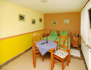 Bungalow | 1 bedroom, individually furnished - Reihenhaus in Lubben an der Spree (Lübben (Spreewald))