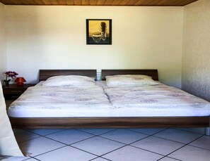 Bungalow | 1 dormitorio y mobiliario individual