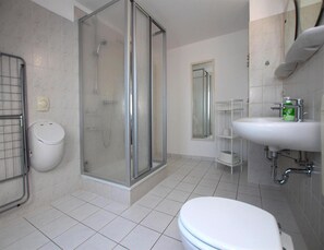 Apartment | Badezimmer