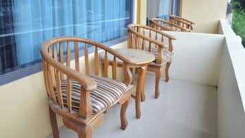 إطلالة من الشرفة