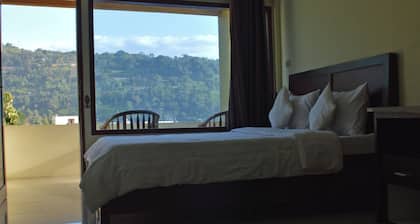 Hotel Toba Shanda By Helocus
