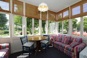 Apartment | View from property - Apartment in Wyk Near Beach and Spa Promenade (Wyk auf Foehr)