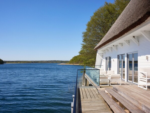 House | Water view - Ferienhaus in der Nhhe des Drewitzer Sees (Nossentiner Huette)