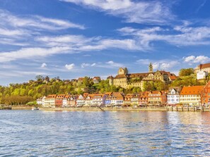 Apartment | View from property - Apartments Haus Burgund, Meersburg (Meersburg)