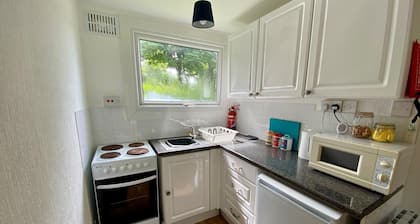 Family & Pet friendly 2 bedroom Chalet near Bude, Cornwall