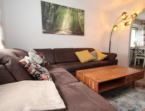 House | Living room - Charmantes Ferienhaus mit Kamin in Lintig (Geestland)