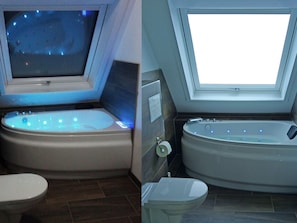 House | Bathroom