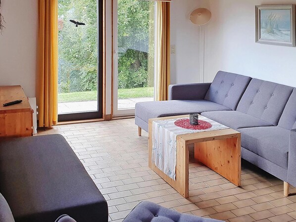 House | 2 bedrooms, individually furnished - Ferienhaus am Moenchneversdorfer See, Moenchneversdorf (Schoenwalde am Bungsberg)