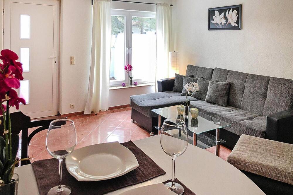 Wohnung mit Terrasse in Sommersdorf - Schönfeld