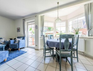 Apartment | Dining - Wohnung in Friedrichskoog-spitze mit Parkplatz (Friedrichskoog)