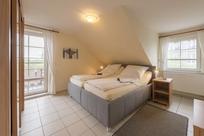 Apartment | 2 Schlafzimmer, individuell eingerichtet