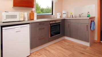 Bungalow | Eigene Küche | Wasserkocher, Toaster