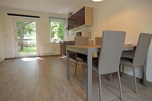 House | Dining
