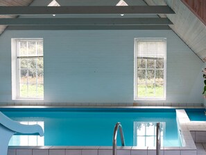 Indoor pool, outdoor pool - Luxury Pool House Retreat (Ulfborg)