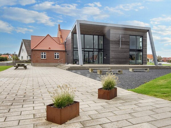 House | Exterior - Luxury Pool House by Sea - By Traum Ferienwohnungen (Harboore)