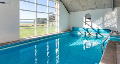 Scenic Pool House Retreat - By Traum Ferienwohnungen