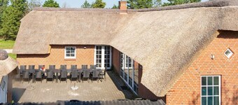 Luxury Pool House by Sea - By Traum Ferienwohnungen