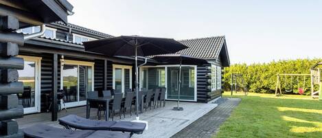 House | Exterior