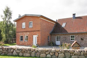 House | Exterior - Doppelhaushaelfte, Tankenhagen (Dassow)