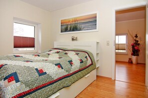 House | 2 bedrooms, individually furnished - Doppelhaushaelfte, Tankenhagen (Dassow)