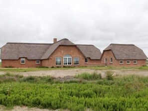 House | Exterior - 4 Star Holiday Home in Ulfborg (Ulfborg)