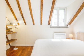 1 chambre, fer et planche Ă repasser, accĂšs Internet, draps fournis