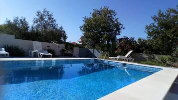 Apartment | Pool | Outdoor pool