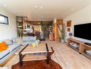 House | Living area - Lush Holiday Home With Bubble Bath and Sauna (Somme-Leuze)