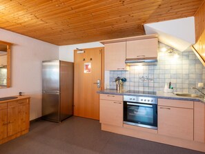 Departamento | Cocina privada | Cafetera y tetera y periquera 