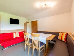 House | Dining - Apartment in Tyrol Near Ski Lift (Uderns)