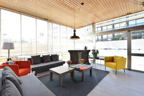 Lobby - Sun & Sand Group Getaway (De Panne)