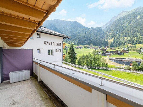 View from property - Spacious Apartment Near the Centre and ski Resort (Gaschurn)