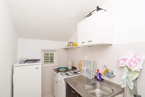 Leilighet | Eget kjøkken | Kjøleskap og kokeplater