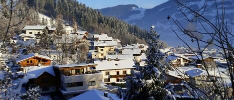 Rumah | Pemandangan dari properti