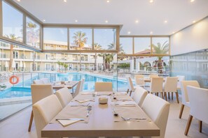 Restaurant - Cameo Beach Resort (Zakynthos)