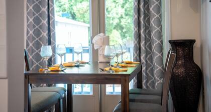 Up to 30% OFF 5BR Medford House, Free Parking, Close to Stone Zoo & Boston - 597