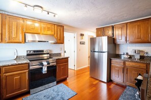Fridge, microwave, oven, stovetop - 5BR Medford Home Near Stone Zoo with Free Parking -597 (Medford)