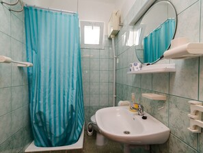 Apartment | Badezimmer | Haartrockner