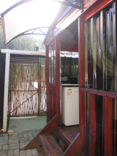 Little hut close to Cradle of Humankind 