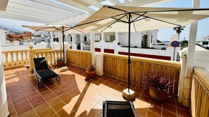 House | Dining - Magnificent Holiday Home Near the Beach (Motril)