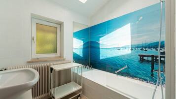 Ferienhaus | Badezimmer