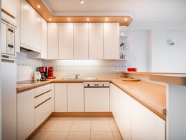 Apartment | Private kitchen | Highchair