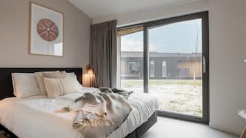 House | 3 bedrooms, bed sheets