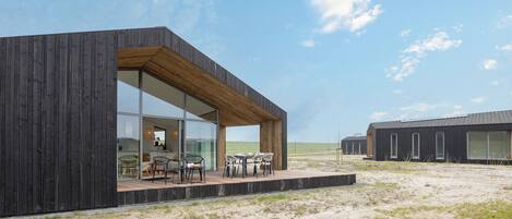 House | Outdoor dining