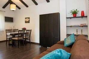 아파트 | 다이닝